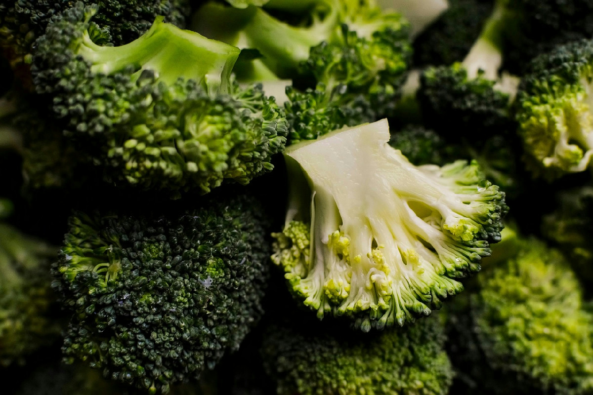 Quando la semplicità valorizza il sapore: broccoli croccanti con crosta dorata irresistibile